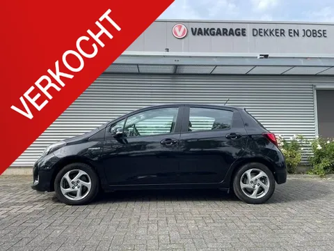 Toyota Yaris 1.5 Hybrid Trend Bi-Tone