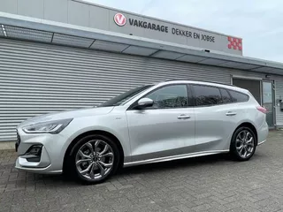 Ford Focus Wagon 1.0 EcoBoost Hybrid ST Line | APPLE CARPLAY EcoBoost Hybrid ST Line | Navigatie | Clima | LED